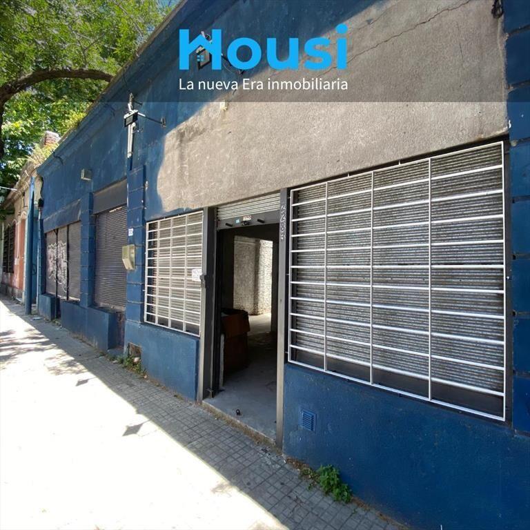 VENDO/ALQUILO local COMERCIAL, EN EXCELENTE UBICACION, AGUA