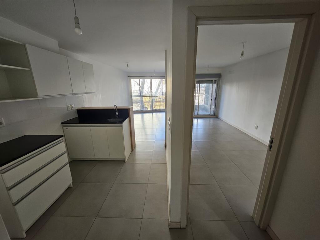 Alquiler de apartamento en Cordón: Pablo de María y Rodó