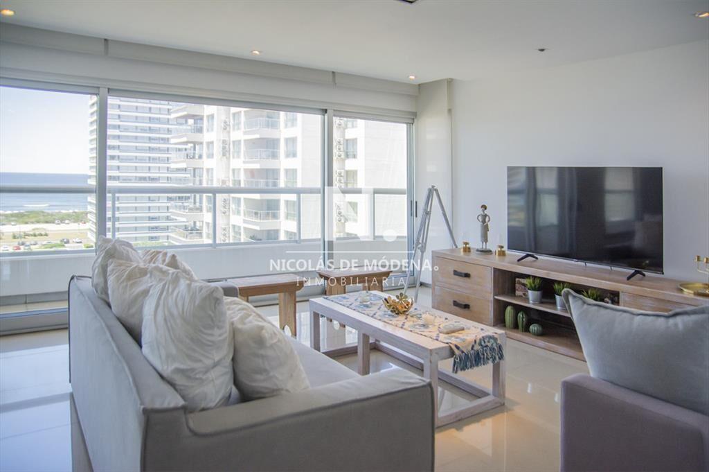 Apartamento de 3 dormitorios en Brava Biarritz,