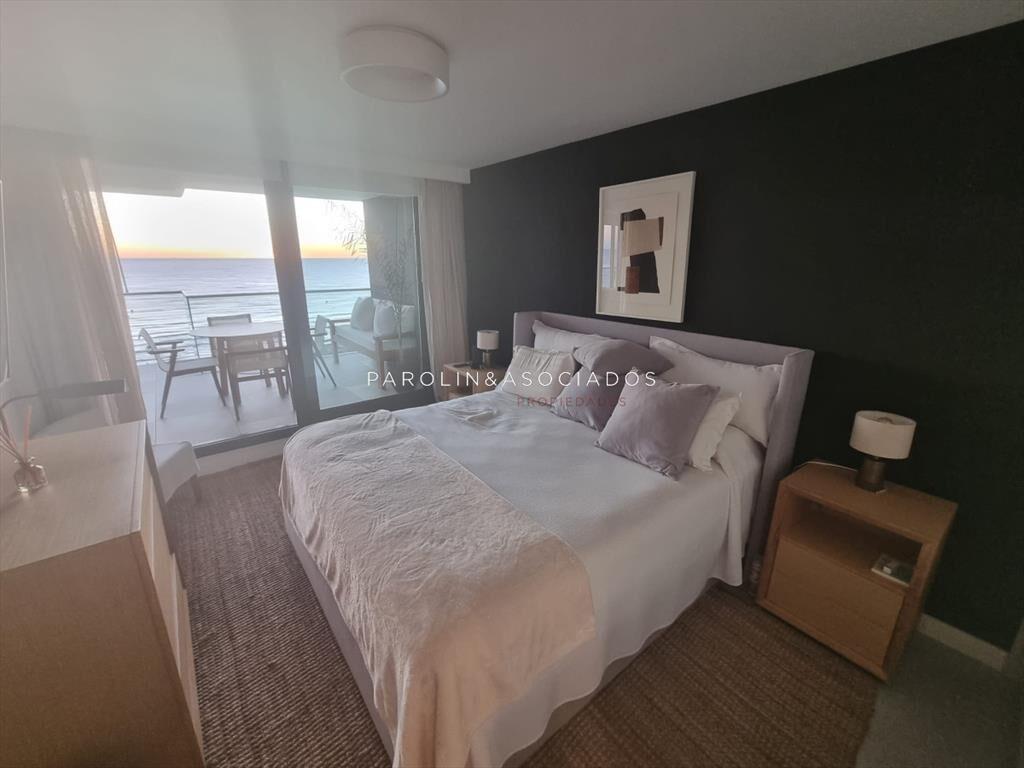 Hermoso apartamento en venta en Venetian Tower, Punta del E