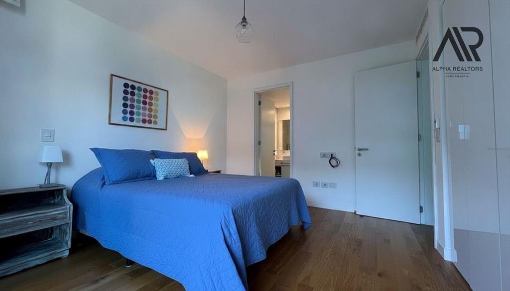 Alquiler Apartamento de 2 dormitorios, 2 baños, amueblad...