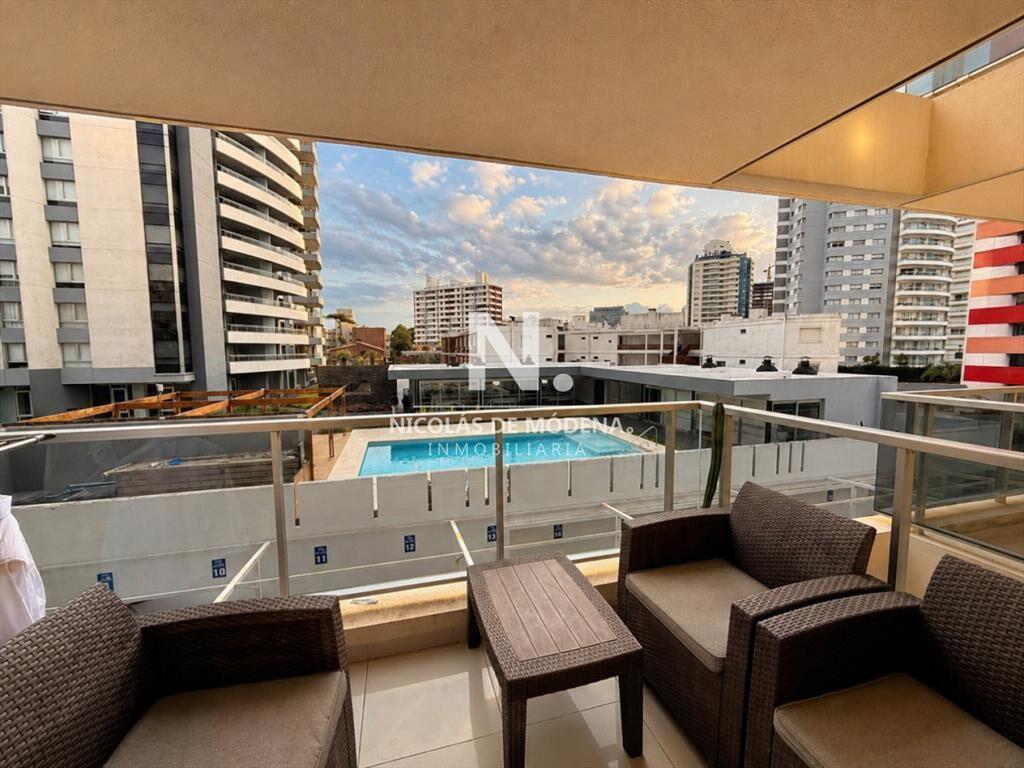 En venta apartamento con agradable vista de 2 en