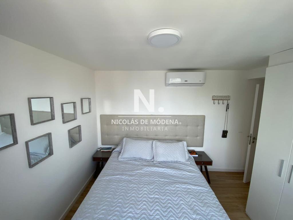 En venta, apartamento comodo de 2 dormitorios, en