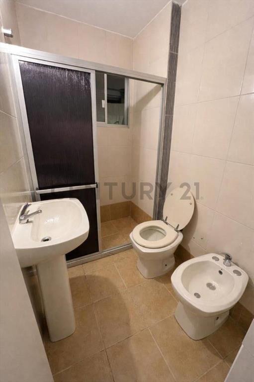 Apartamento Pocitos, 3 Dormitorios c/ Renta - Balcon y vi...
