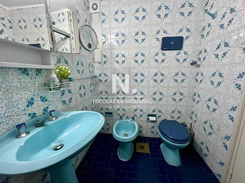 En venta impecable apartamento de 2 dormitorios,