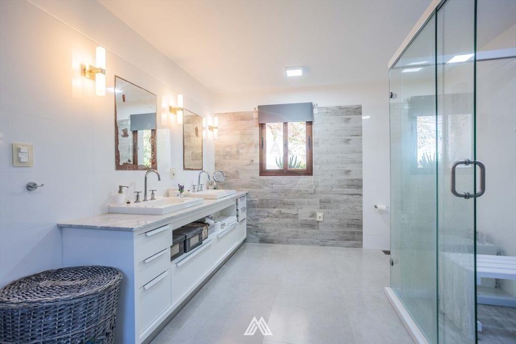 CHACRA EN VENTA EN MINAS - 5 DORMITORIOS - PISCINA