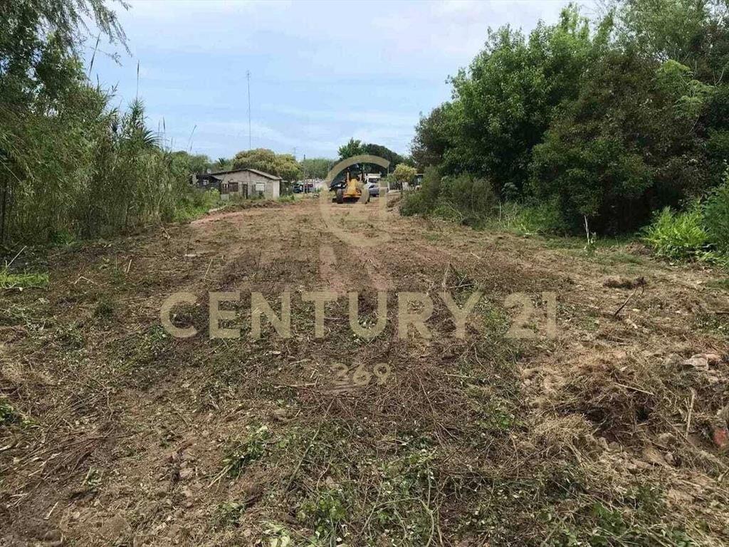 Terreno en Lezica, gran Metraje, acepta Permuta