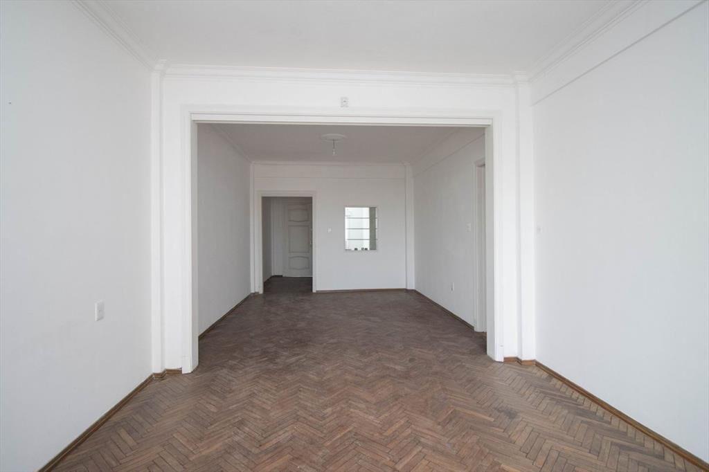 VENTA APARTAMENTO 3 DORMITORIO CENTRO 7% RENTA