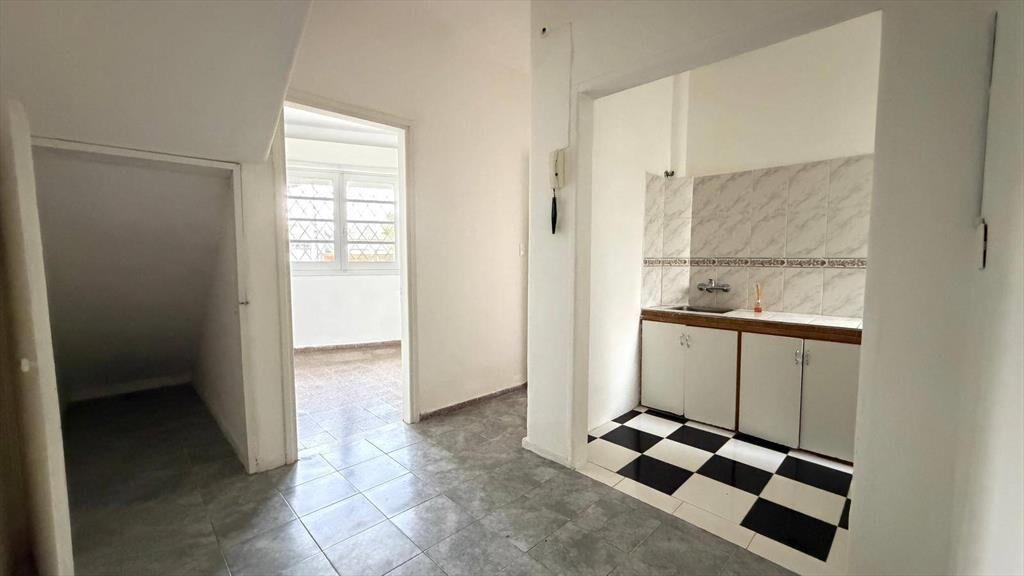 Alquiler de Apartamento en Alejo Rosell y Rius con 2 dormito