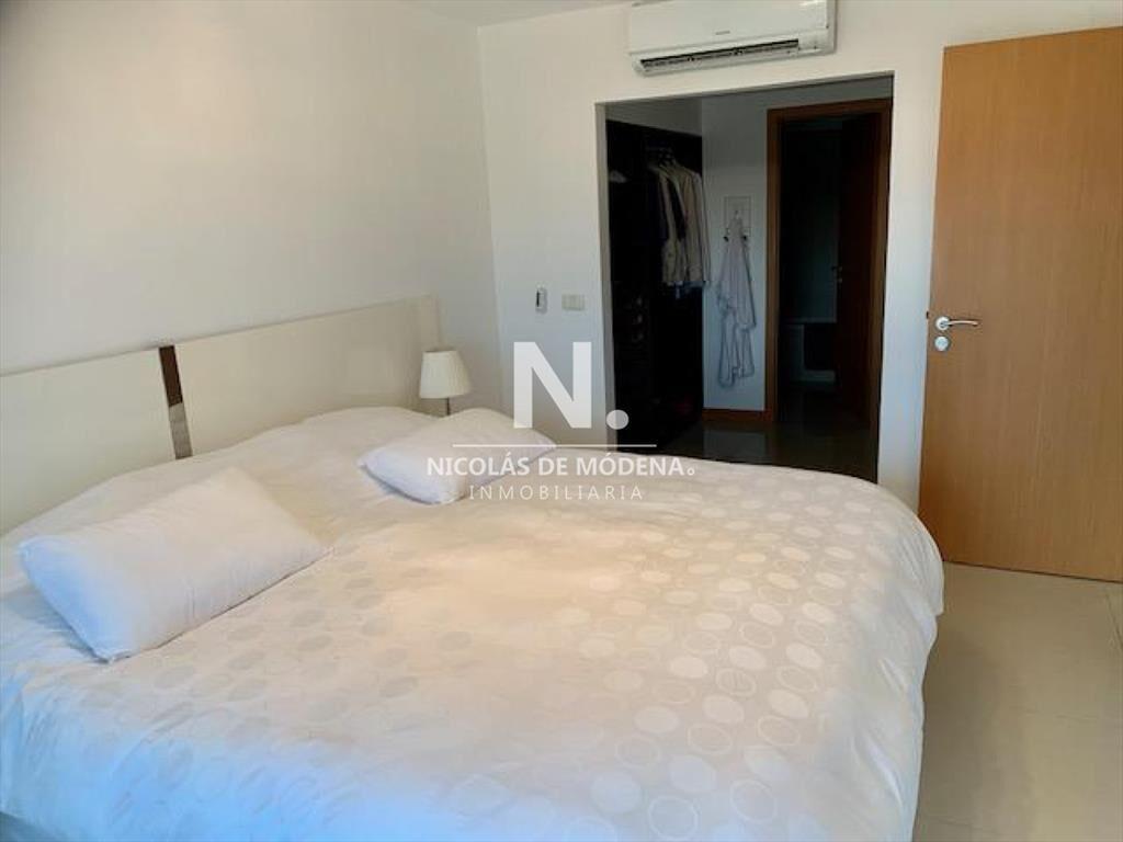 Apartamento Penthouse de 2 dormitorios en venta