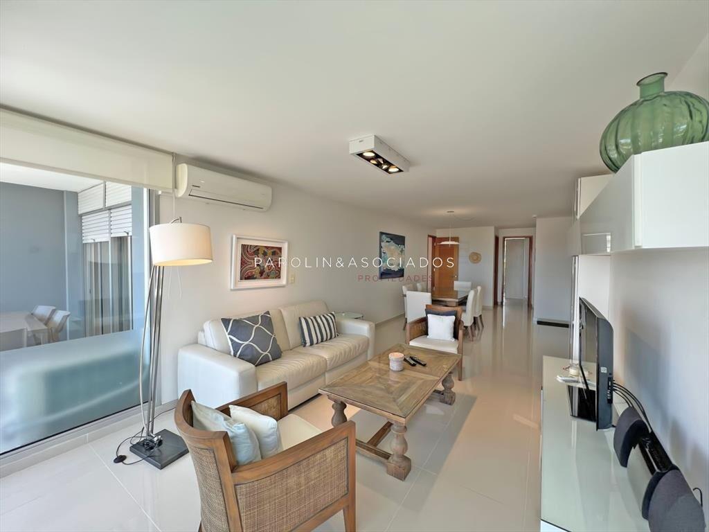 Apartamento en venta de 2 dormitorios en Torre