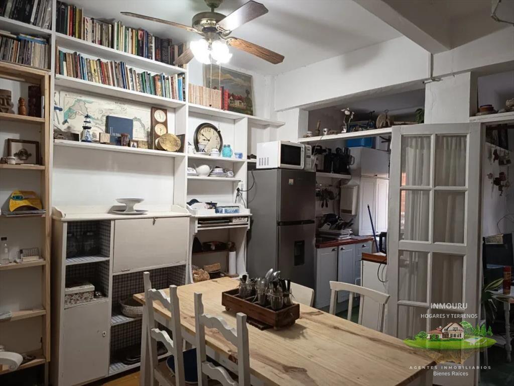 Vendo Lindo Apartamento en Edificio Emblemático de Atlán