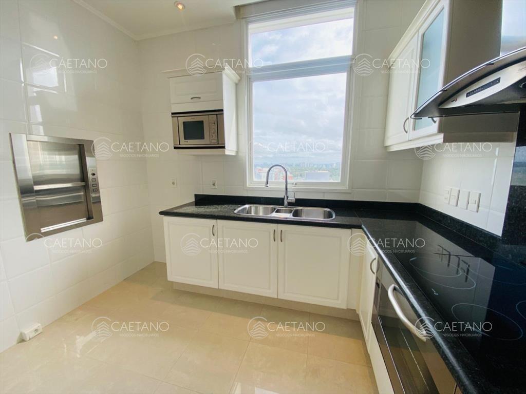Venta apartamento 4 dormitorios. Playa mansa, del