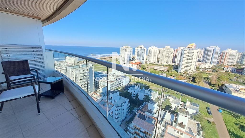 Espectacular apartamento en Playa Brava Ref. 3963
