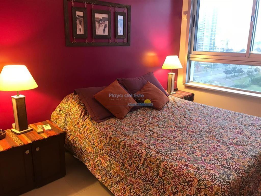 Apartamento en Venta de 2 dormitorios en Punta ,