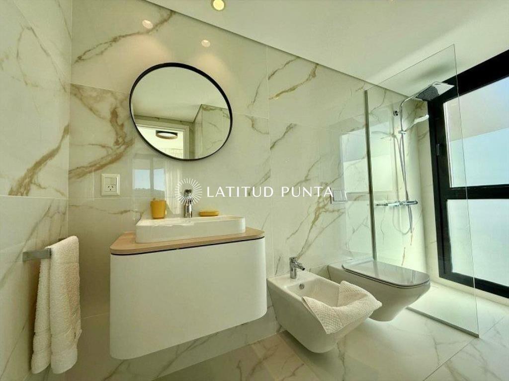 Apartamento 3 dormitorios en suite. Aldeana