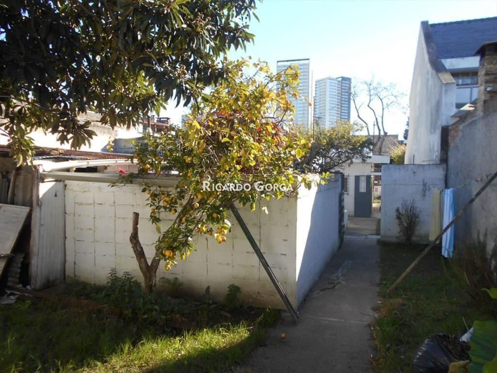 Venta de PU casa + apto todo una planta prox. a Shopping...