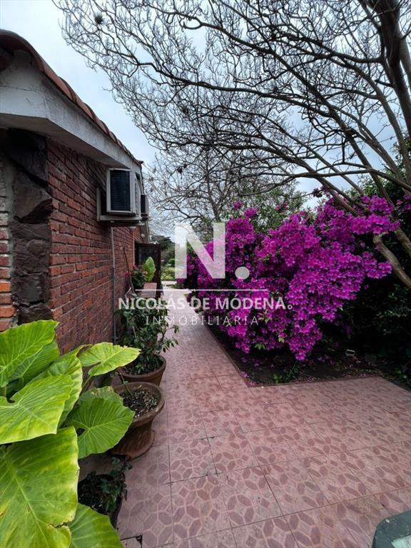 Vende casa de 3 dormitorios en Punta del Este