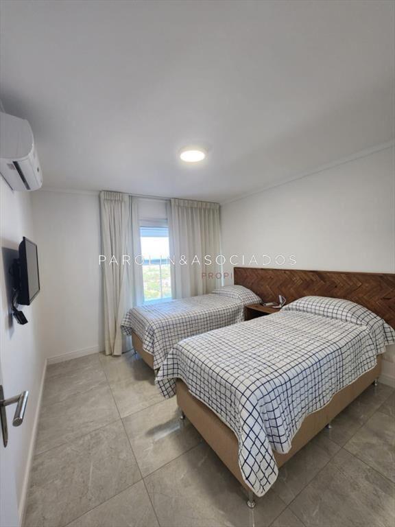 Apartamento en venta de 2 dormitorios en Miami