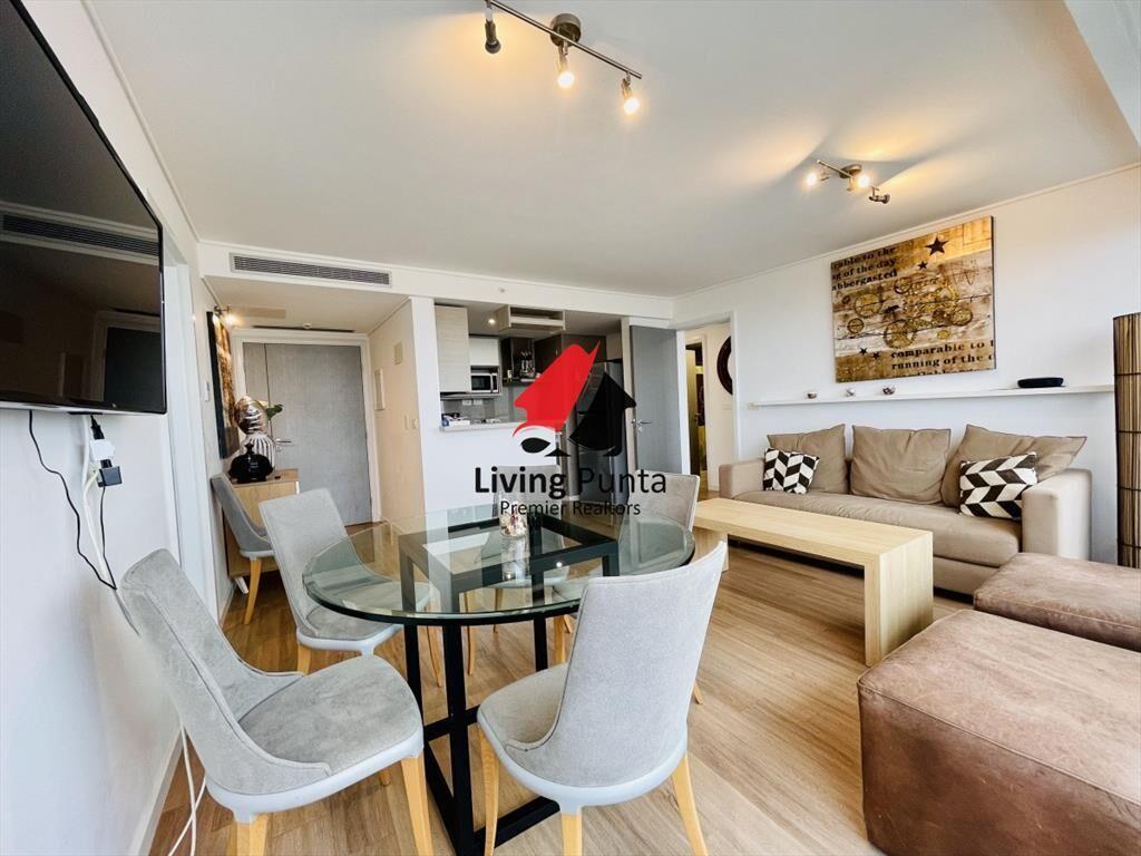 Venta de excelente Apartamento de dos Playa Mansa