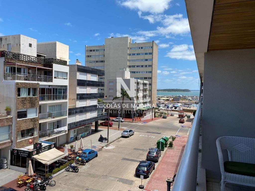 Excelente apartamento en Península con barbacoa cerrada