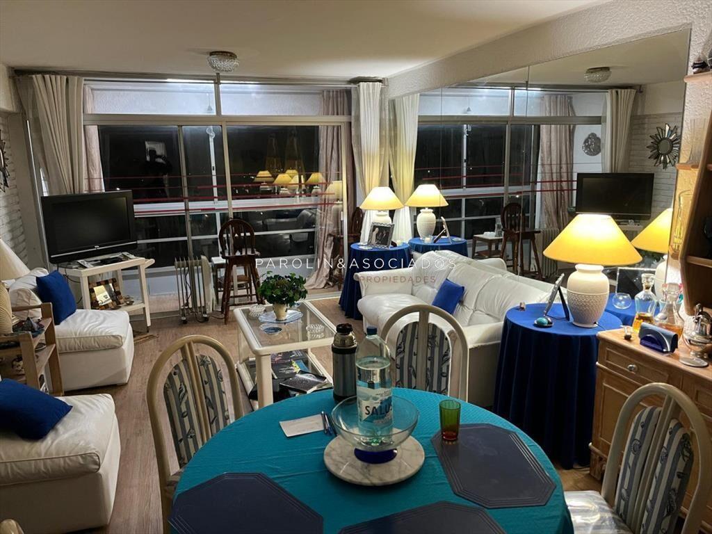 Vendo Apto En Torre Marfil de 2 dormitorios en .
