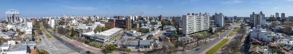 Venta de Local comercial, en La Blanqueada.