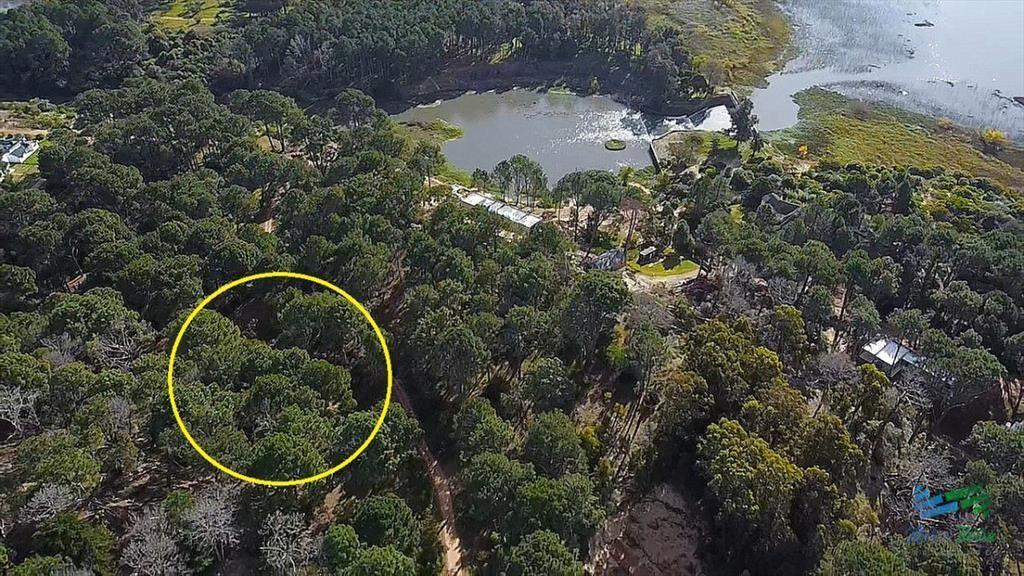Venta de terreno de 1494 m2 en club del lago