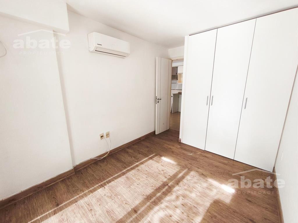 Venta 1 dormitorio con Patio CORDÓN SUR