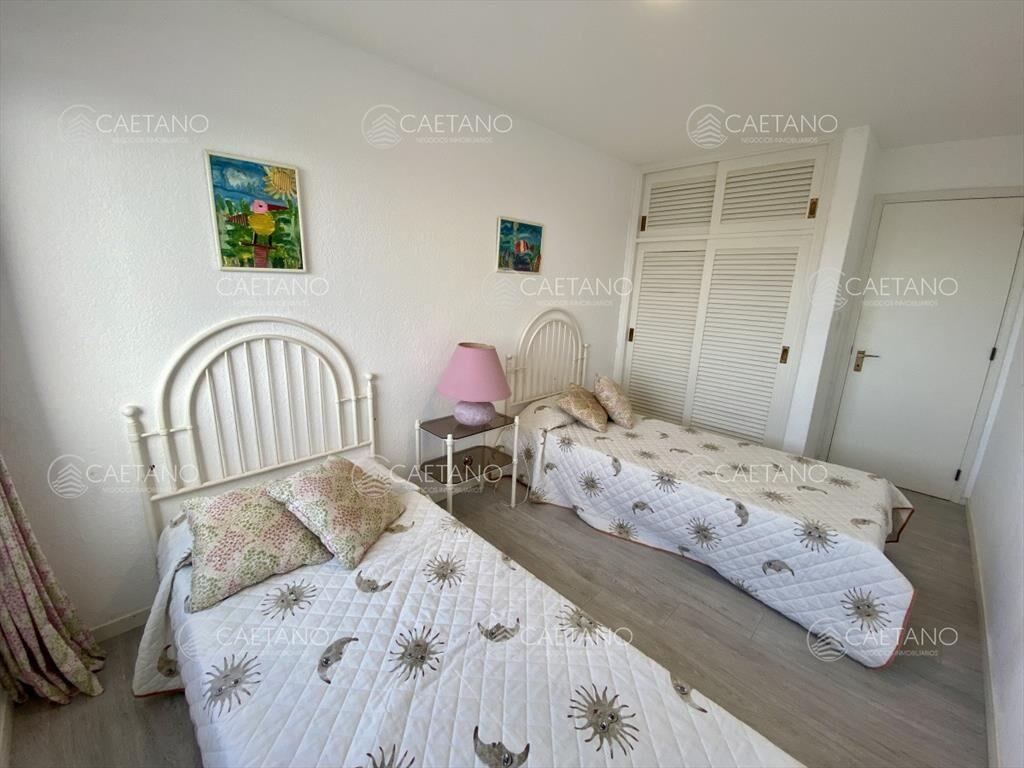 Apartamento 3 dormitorios en península Punta del