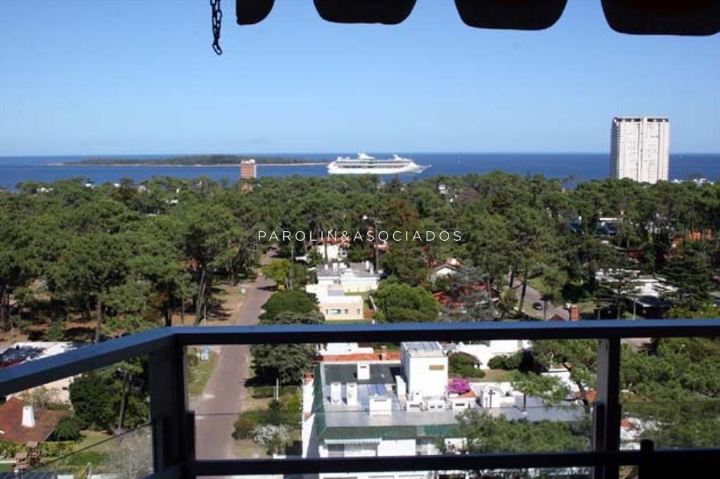 Apartamento en venta de 3 dormitorios en Roosevelt, Punta d
