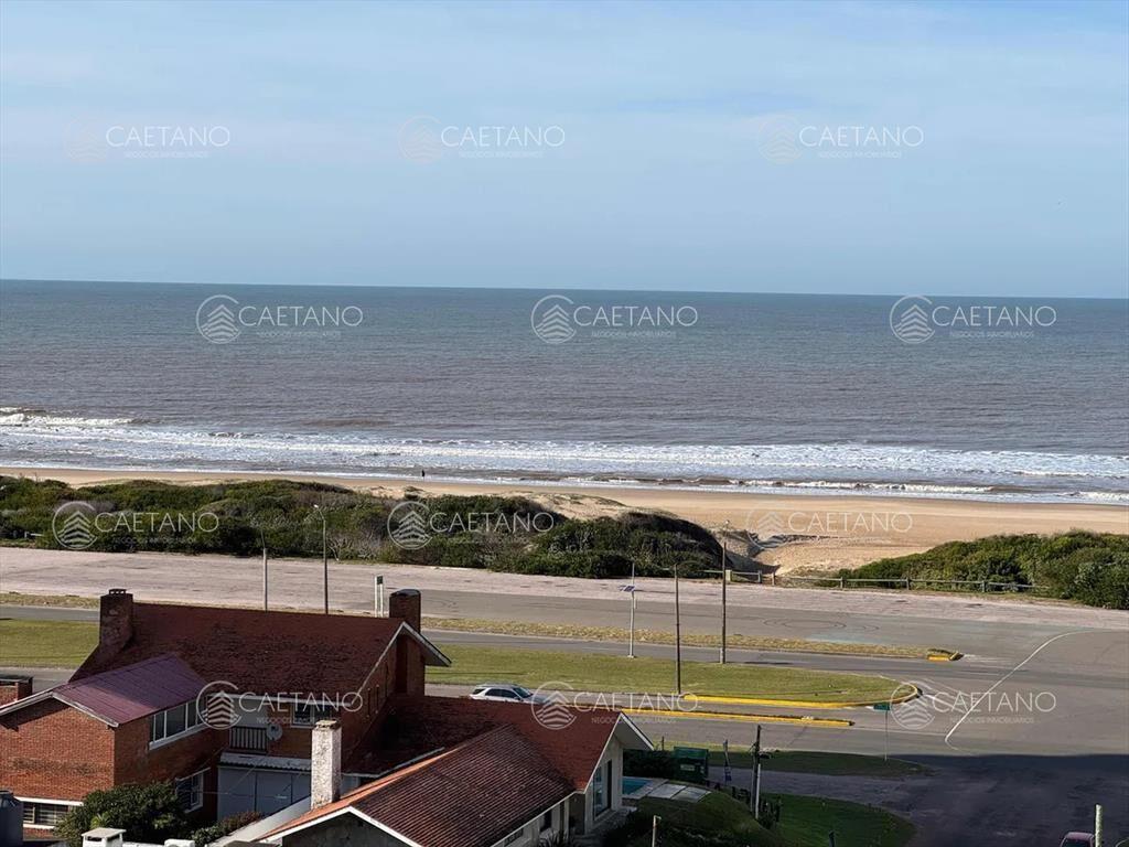 Venta apartamento en playa brava, punta del este