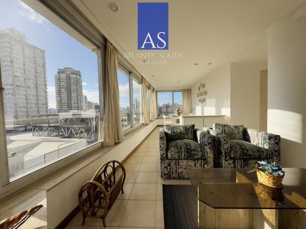 Apartamento en venta 2 dormitorios con vista y en