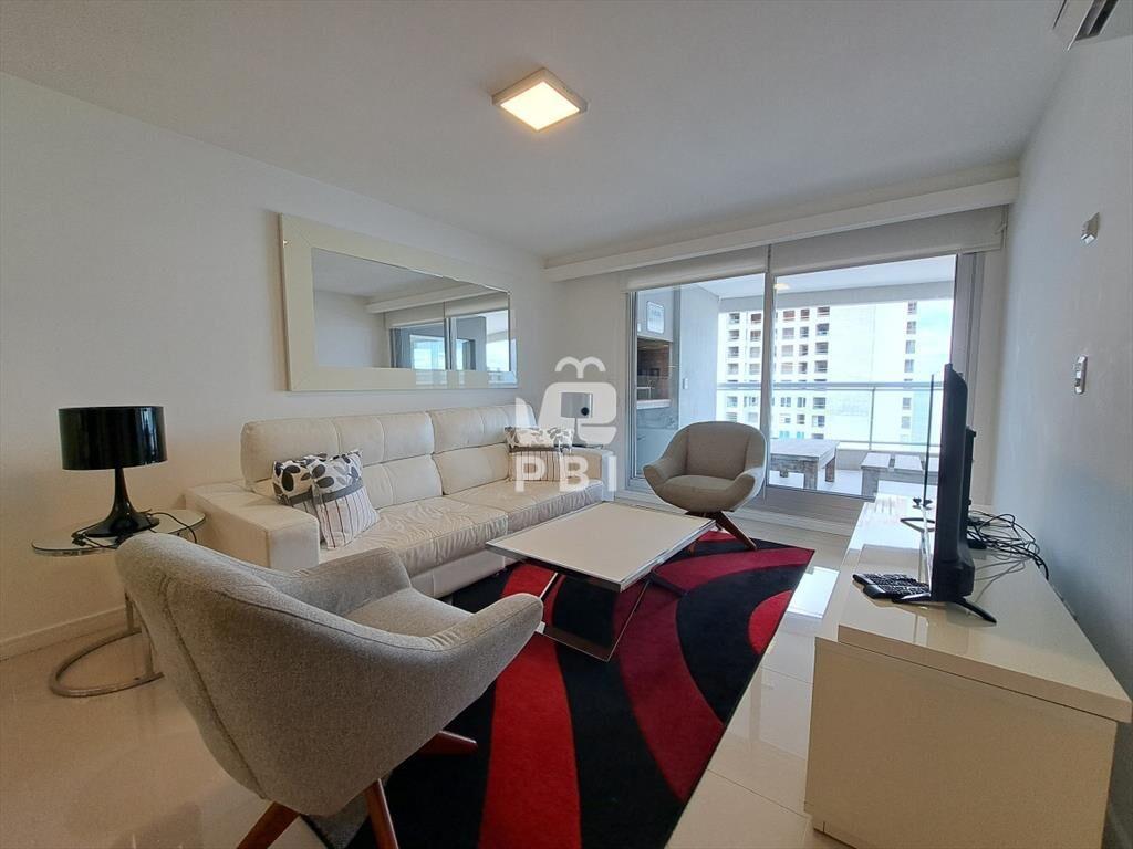 Alquiler de apartamento 3 dormitorios en Punta del este, Ma