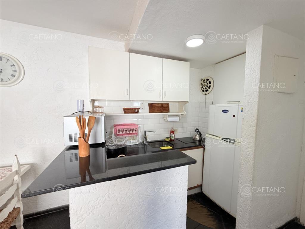 Alquilo apartamento en Mansa, Punta del Este