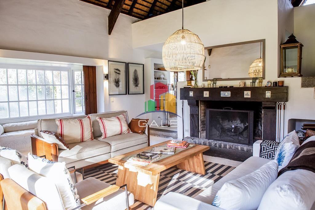 Casa de 4 dormitorios en venta, en Golf Punta del Este
