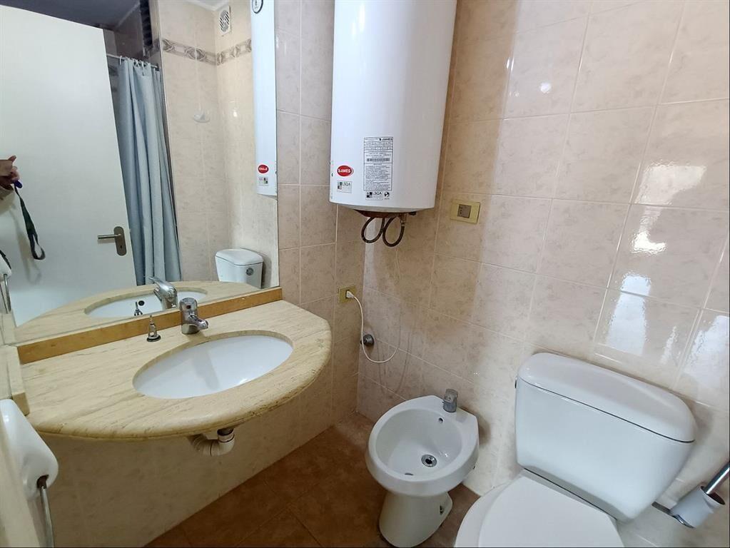 Venta Apartamento Loft Pocitos 1 Dormitorio 1 Baño con Renta