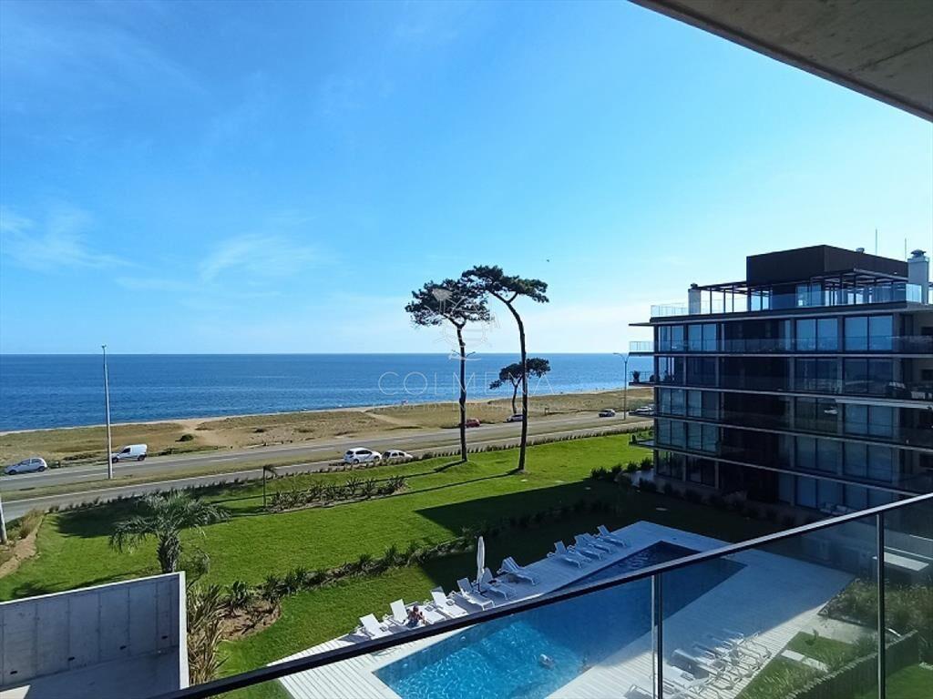 Diseño moderno, hermosas vistas y amplios esta