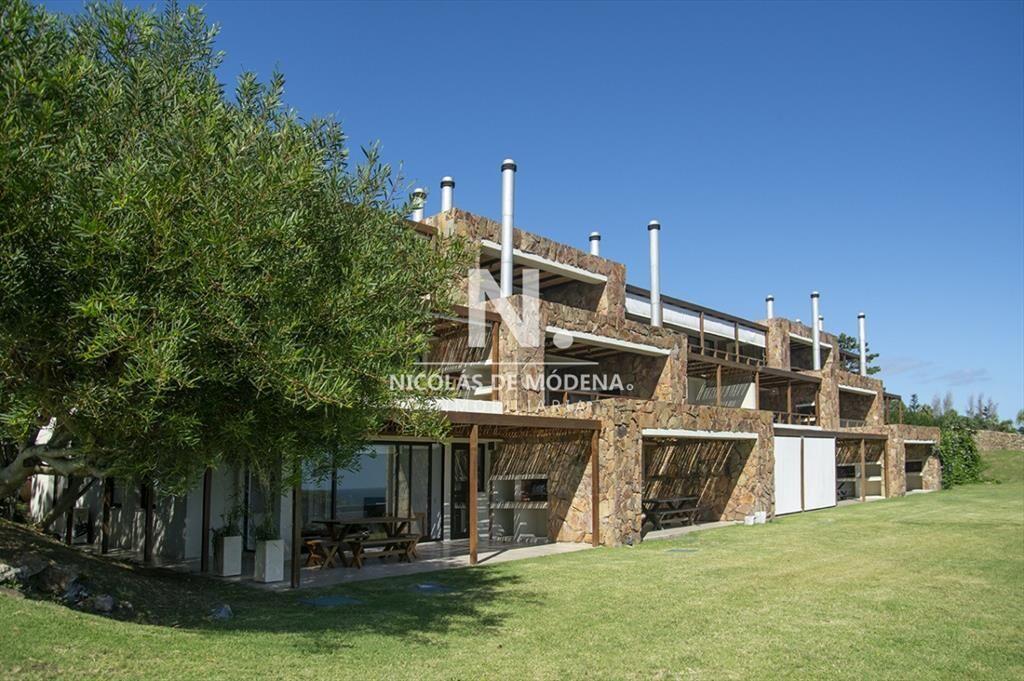 Departamento en venta de 1 dormitorio con vista.