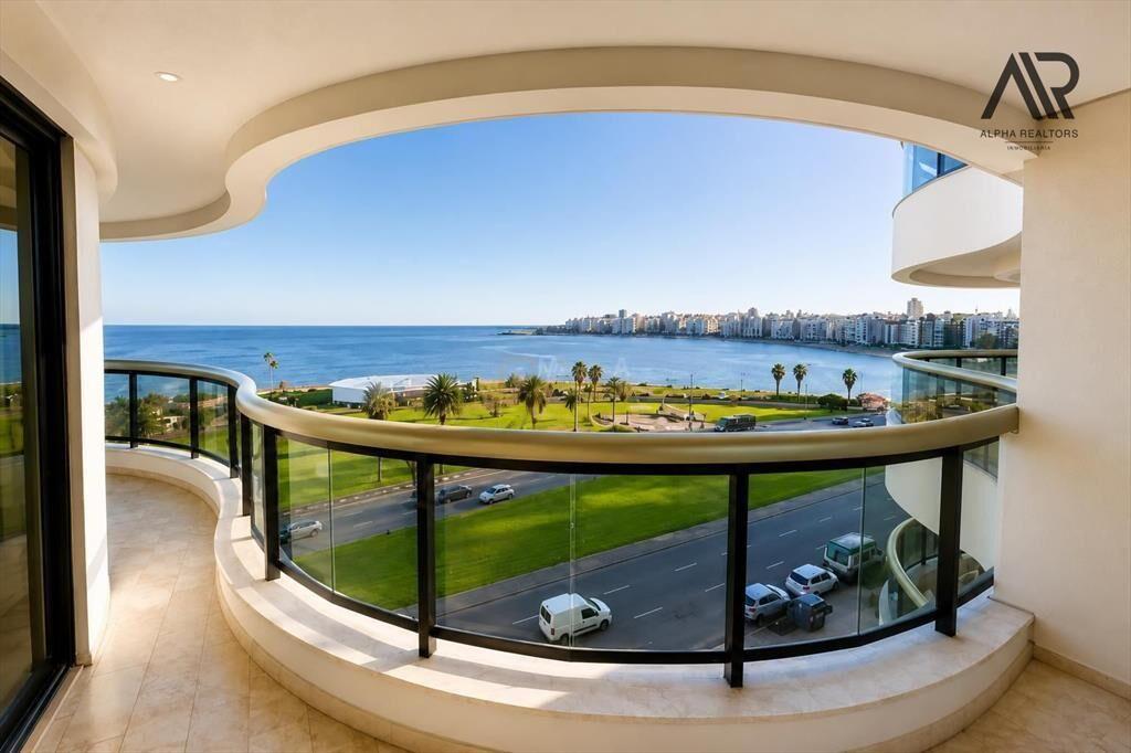 Apartamento en venta c/ cochera doble en Pocitos