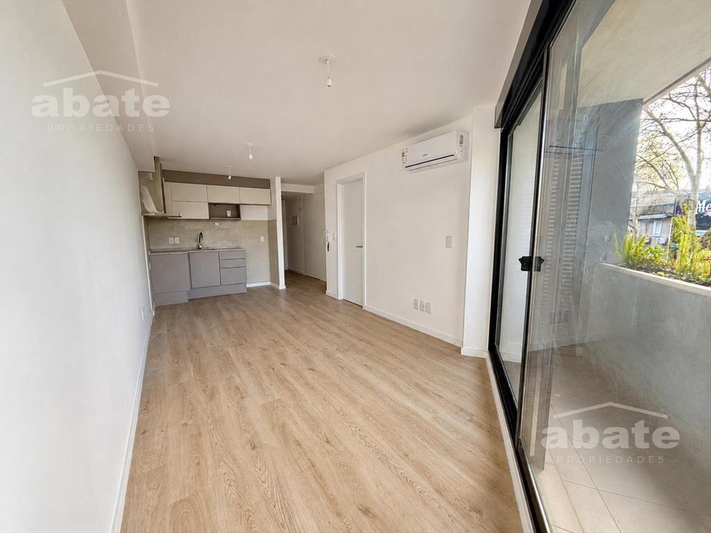 Venta apartamento 1 Dormitorio con garaje en La Comercial