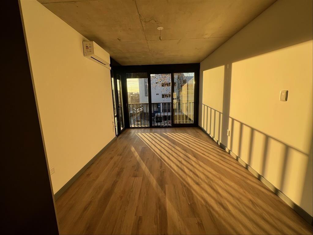 BE RAMONA. UN DORMITORIO A ESTRENAR. AL FRENTE. ZONA COWOR