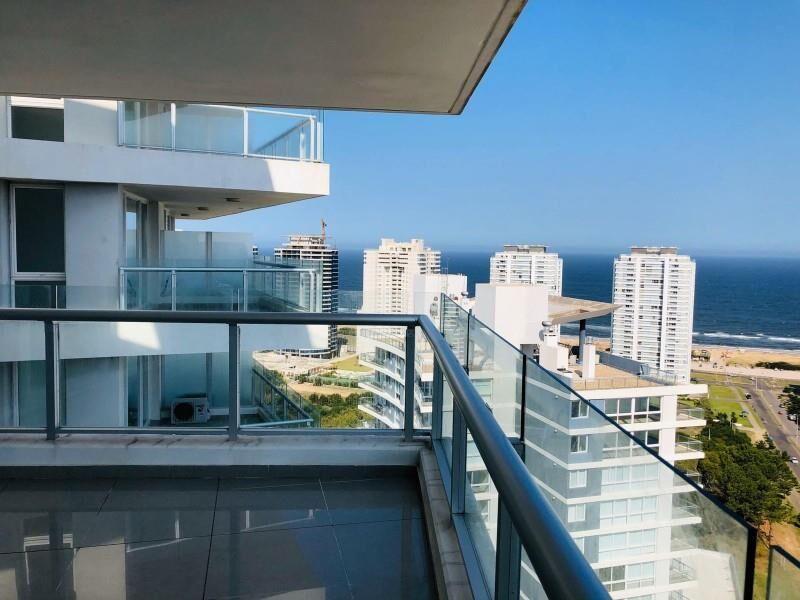 DEPARTAMENTO DE 3 DORMITORIOS EN TORRE ONE, PUNTA DEL ESTE