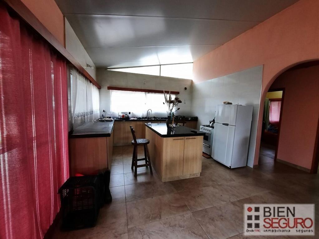 Chacra de 1,1has. con 3 casas en venta en Las Brujas