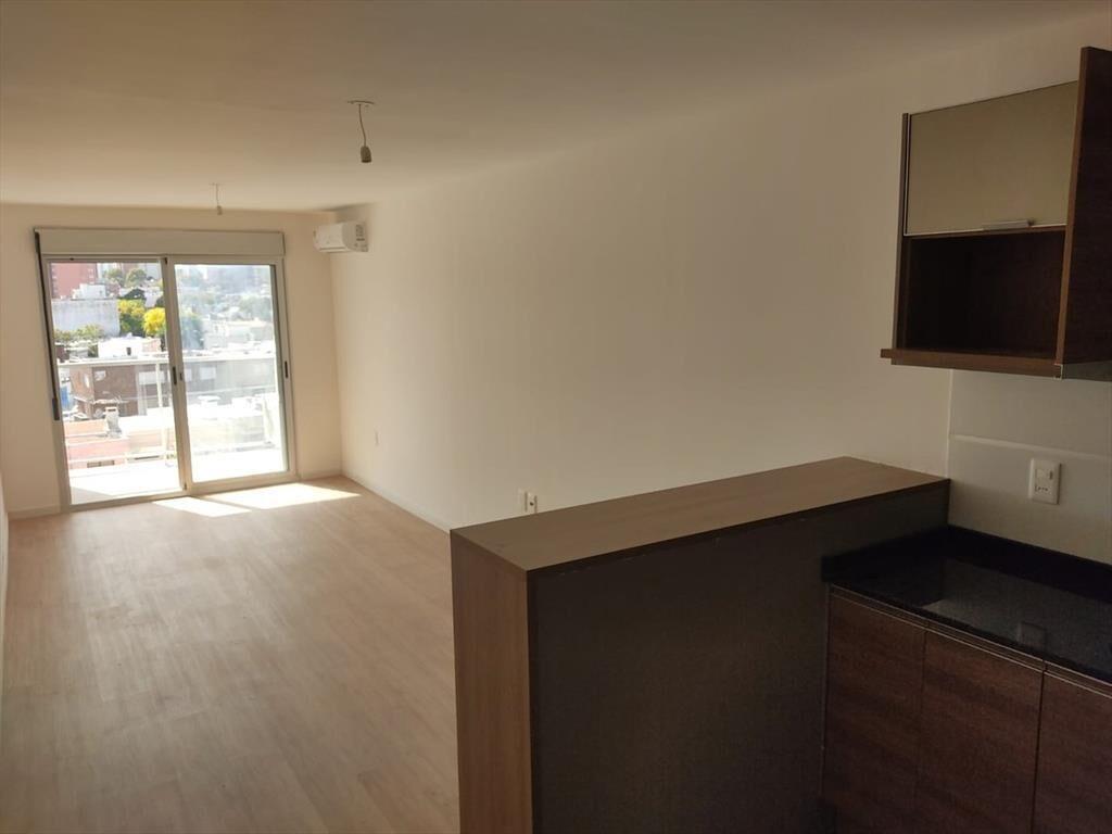 Alquiler apartamento 1 dormitorio garaje y terraza Parque B