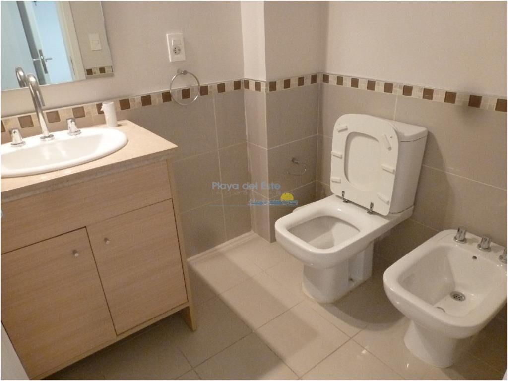 Apartamento en Venta de 2 dormitorios en Punta ,
