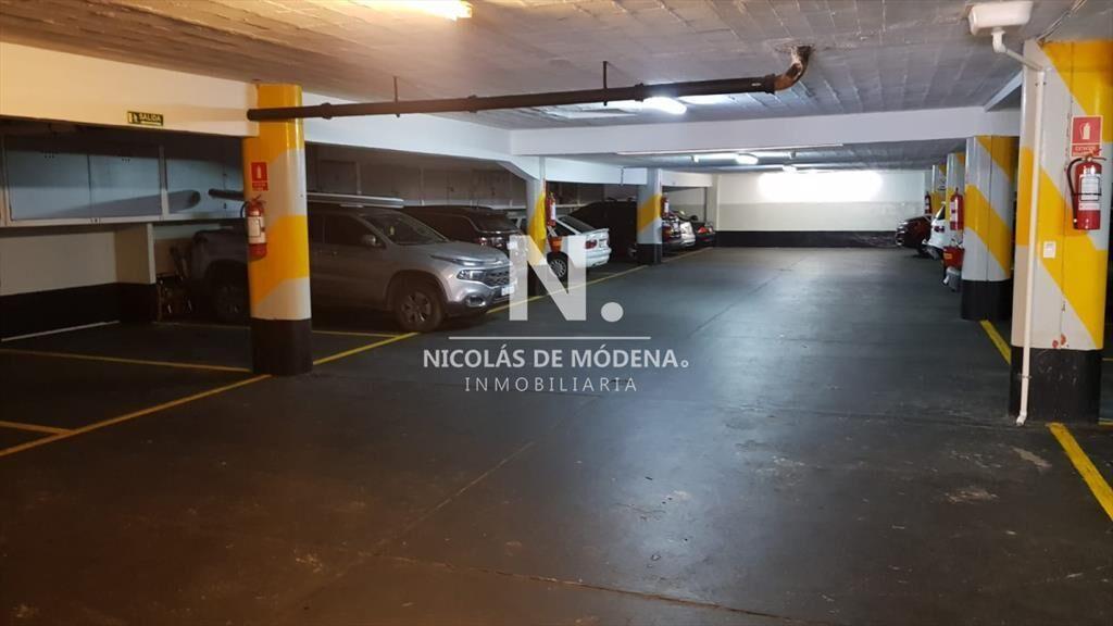 Vende apartamento de 3 dormitorios en Peninsula,