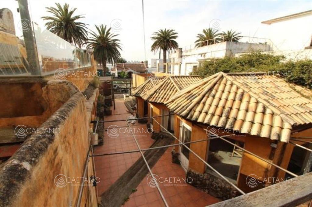 Excepcional local comercial en el corazon de del