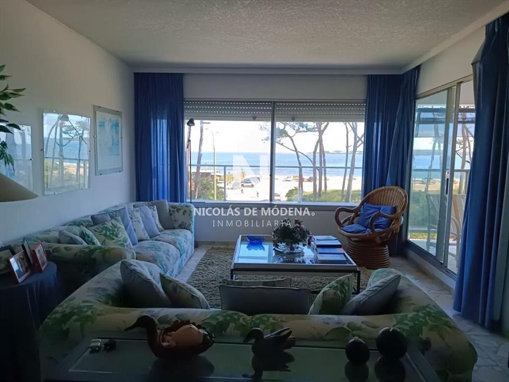 Departamento de 2 dormitorios en Mansa, PUNTA DEL