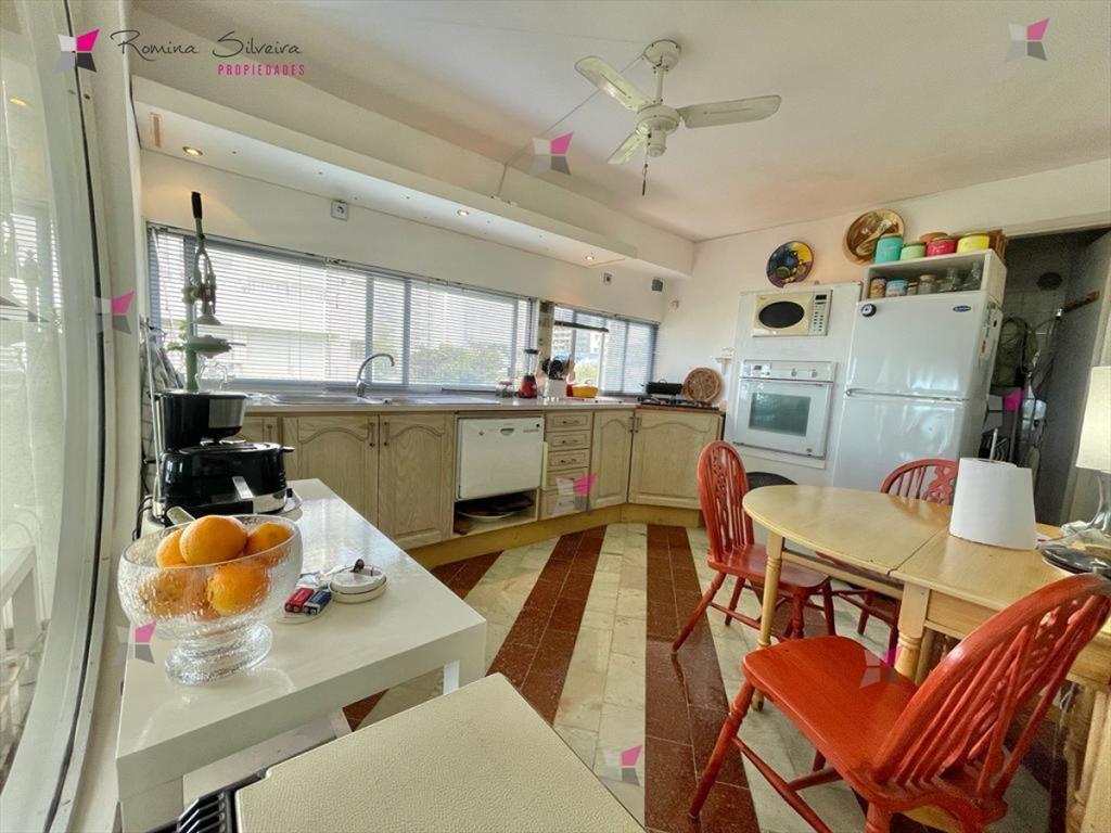 VENTA DE APARTAMENTO DE 2 DORMITORIOS EN BRAVA AL